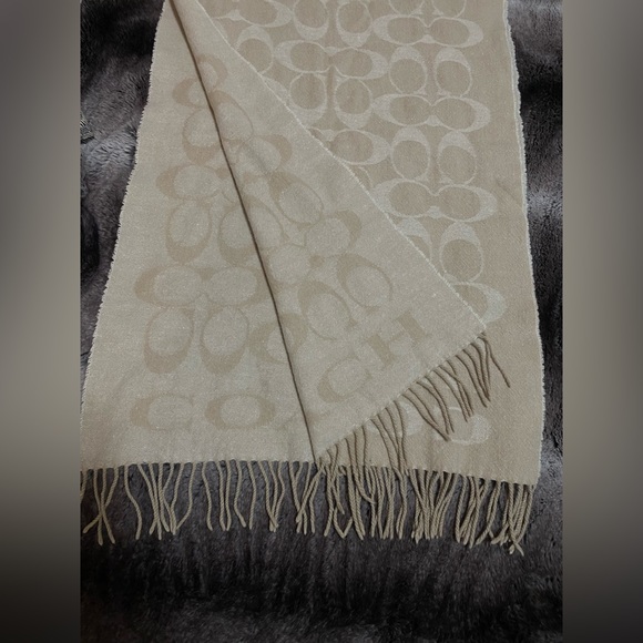 COACH Wool Blend Reversible Scarf. - Picture 6 of 8